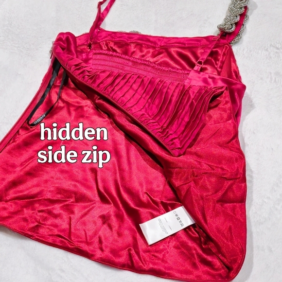 Bebe ✦ Red Satin One-Shoulder Top ✦ Braided Beaded Strap Ruched Bodice M EUC - Picture 13 of 16